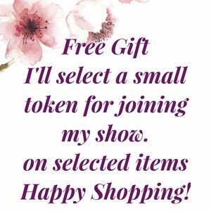 Nike Women's Accessories - Floral Design